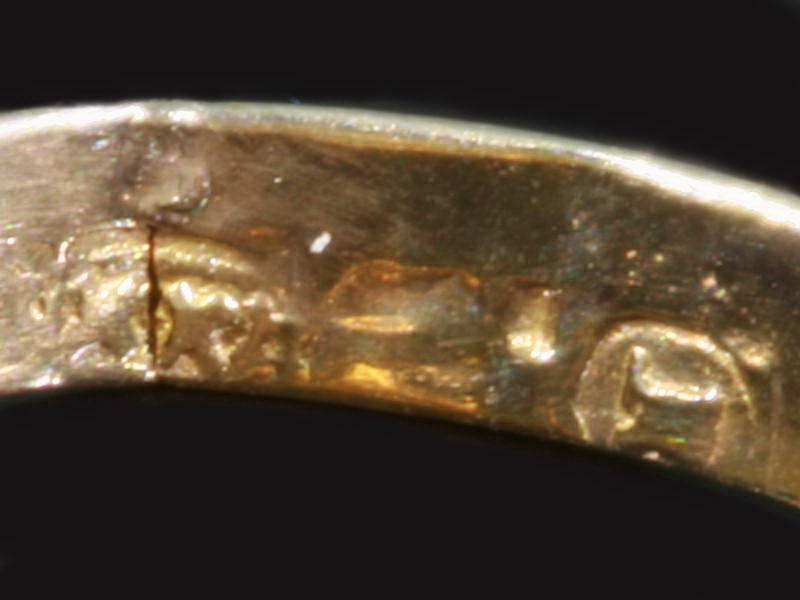 Dutch gold antique ring from Amsterdam 17th Century (image 10 of 12)